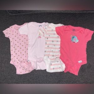 Gerber Onesies pink